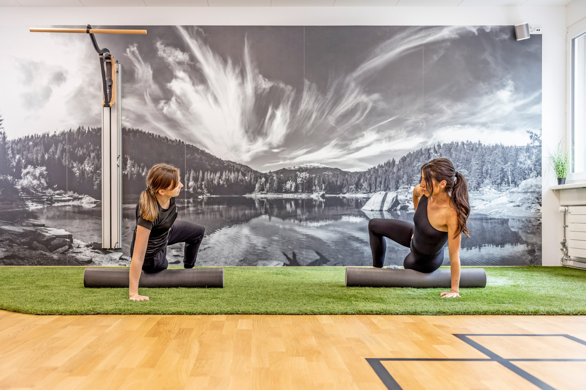 Unterseite-8020-Meditation-Pilatesrolle